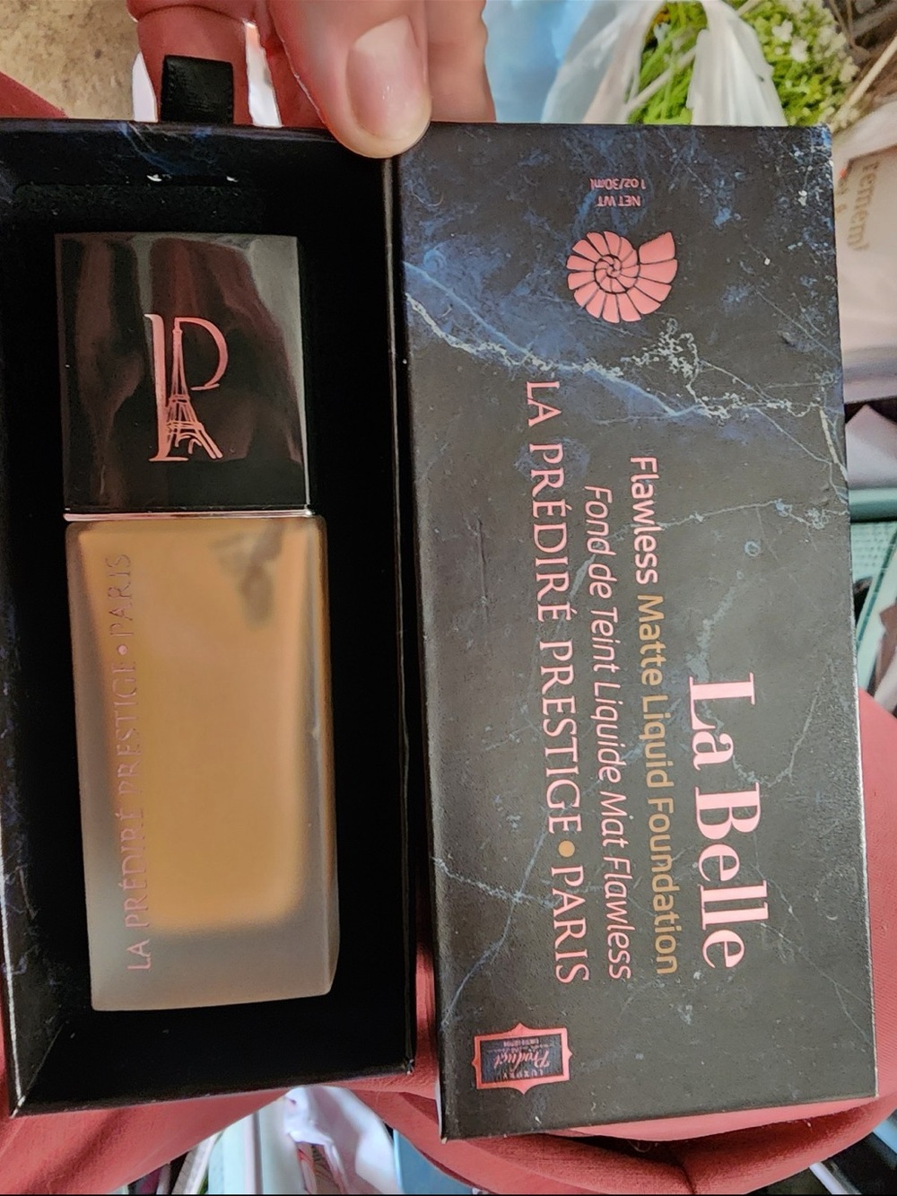 La Belle Flawless Matte Liquid Foundation – Warm Beige